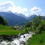 Appartamento Peaceful Apartment near Forest in Segnas Disentis